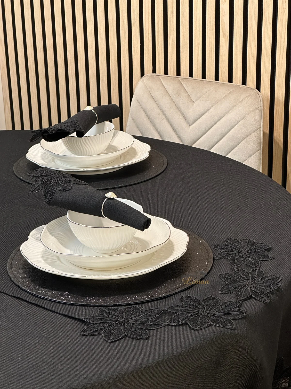 Artemis Tafelkleed Set Met Server Zwart 18 Delig - Image 8