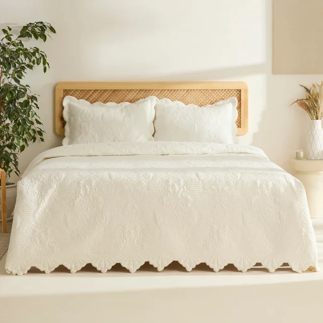 Camille Sprei Set Ecru 230x240 cm + 2 (50x70 cm) - Image 8