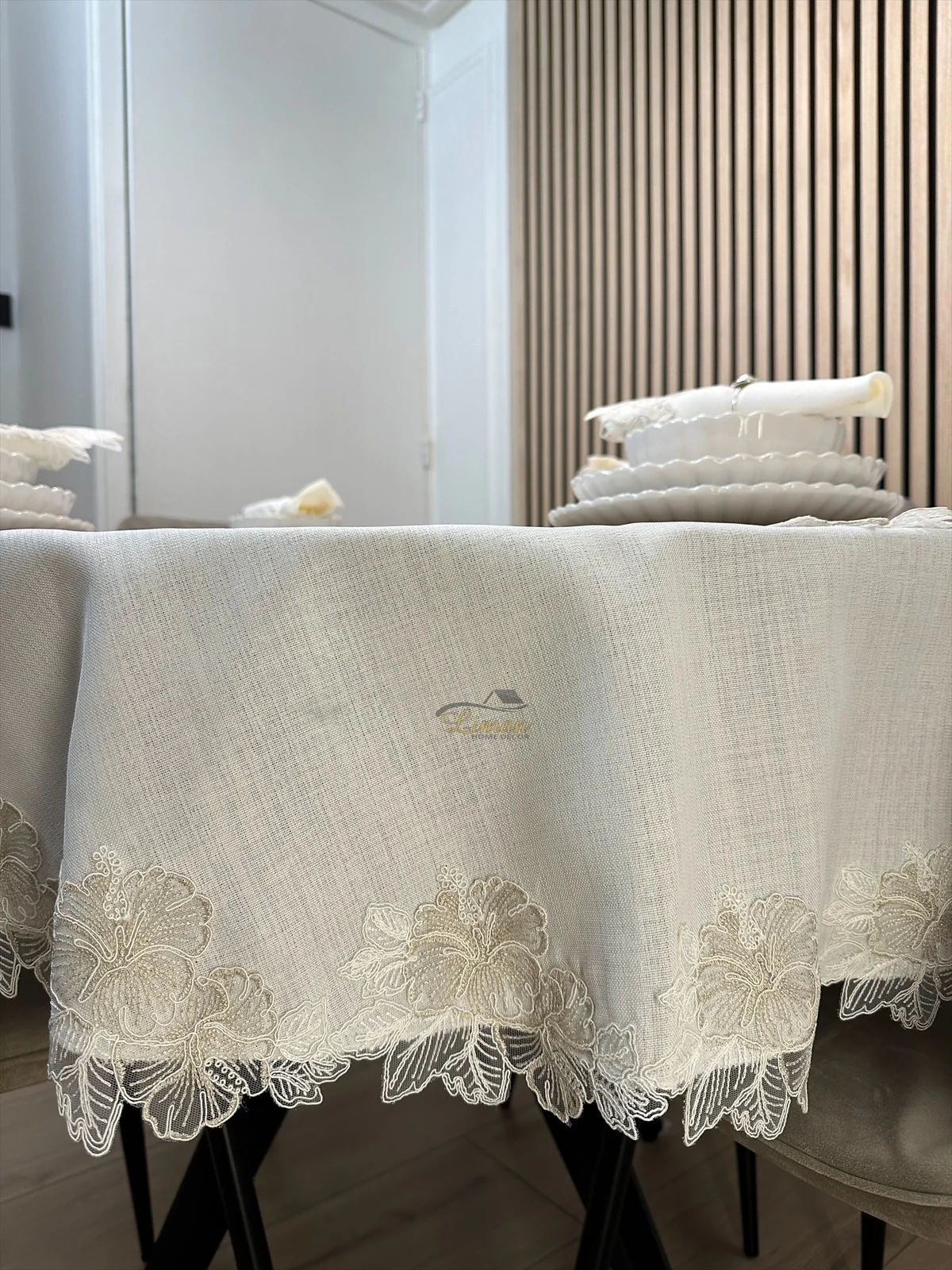 Gelincik Tafelkleed Set Met Server Cream 18 Delig - Image 3