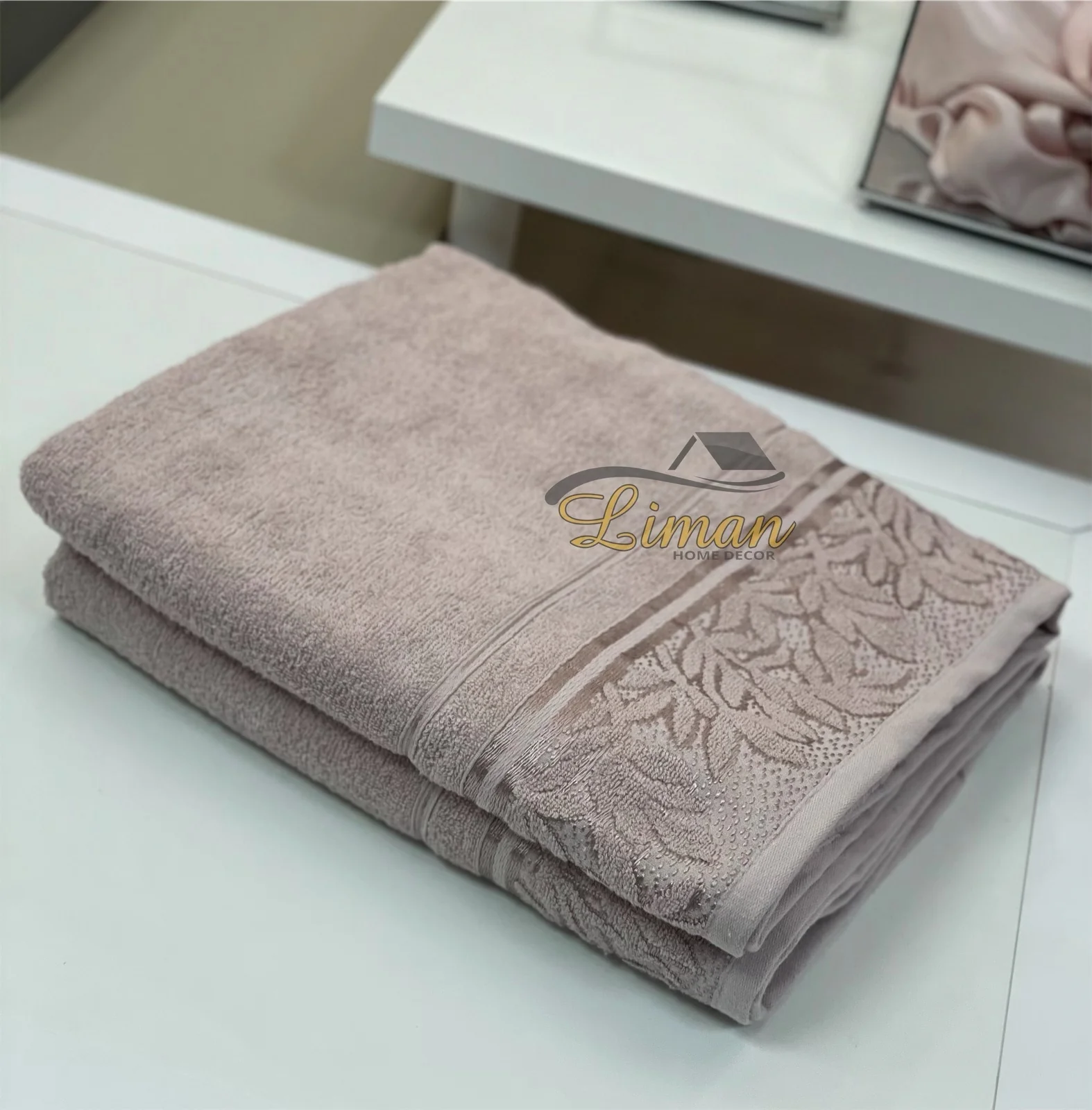 Ipekce Glory Handdoek 90 x 150 Cm Bruin