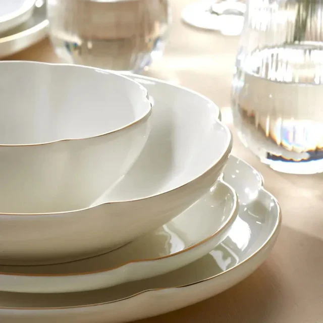 Karaca Flora 24-delig servies voor 6 personen, Gold - Image 2