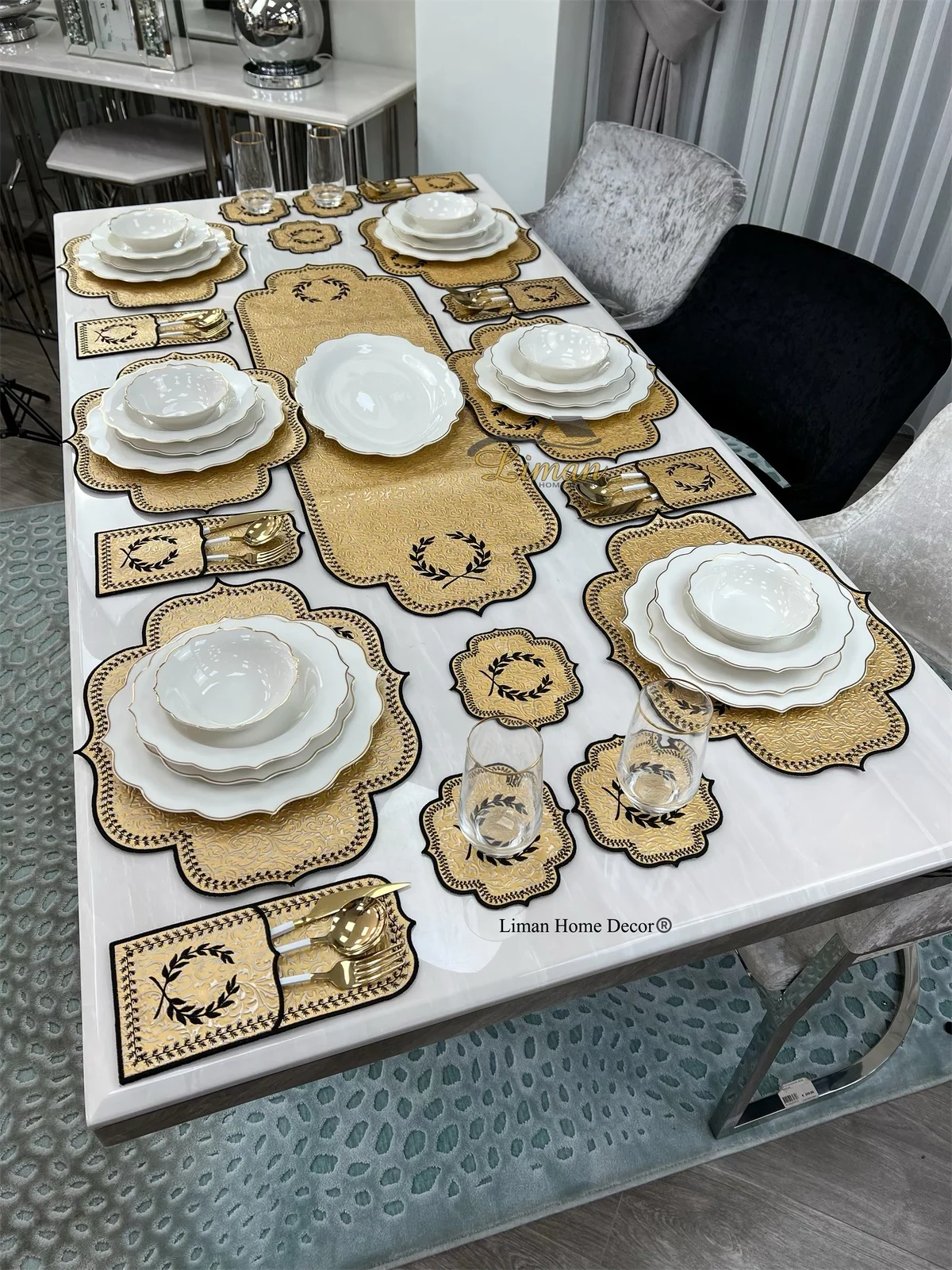 Placematset 19 Delig | 6 Persoons Gold Damask
